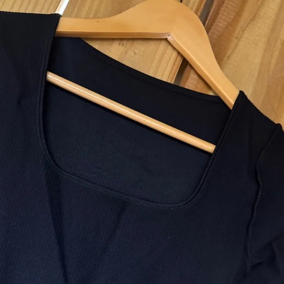 Stylish Black Ribbed Jumpsuit - Picture 5 of 6